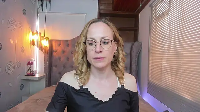 Snapshot of SammySanders chatting on March 20, 5:04 pm SammySanders online show from March 20, 5:04 pm