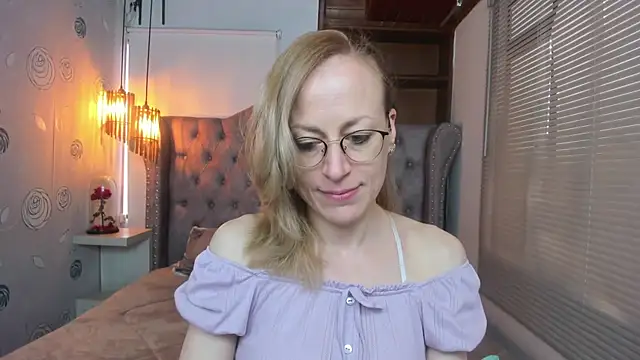 Snapshot of SammySanders chatting on March 22, 12:14 pm SammySanders online show from March 22, 12:14 pm