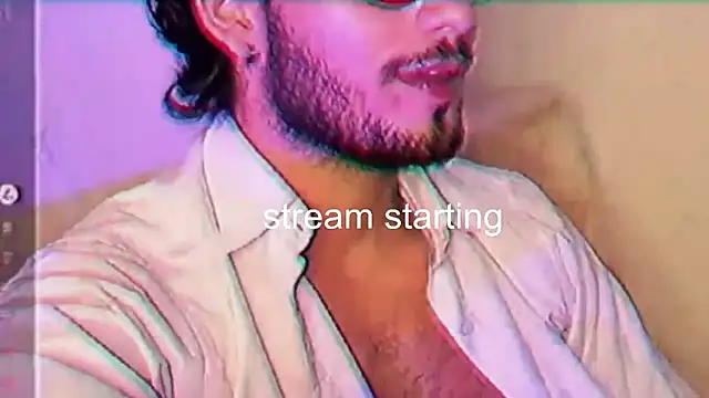 Snapshot of Nicholasrodrii chatting on January 13, 9:31 pm Nicholasrodrii online show from January 13, 9:31 pm