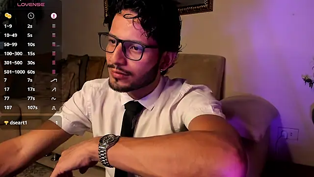 Snapshot of Nicholasrodrii chatting on February 6, 11:48 pm Nicholasrodrii online show from February 6, 11:48 pm