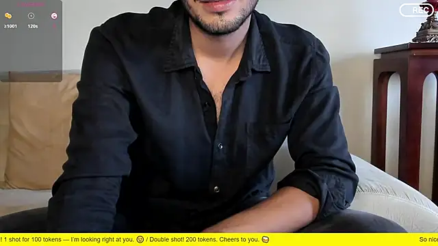 Snapshot of Nicholasrodrii chatting on December 3, 9:24 pm Nicholasrodrii online show from December 3, 9:24 pm