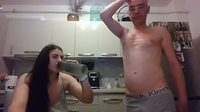 cuplu29 online show from June 7, 9:18 pm