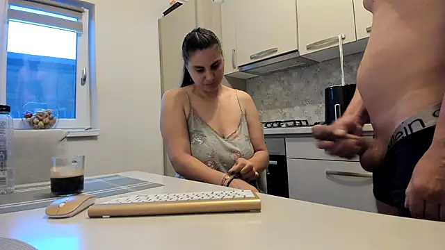 cuplu29 online show from July 6, 2:52 am