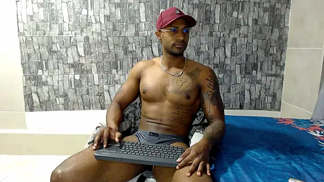 Snapshot of Joseephjackson chatting on December 9, 5:30 pm Joseephjackson online show from December 9, 5:30 pm