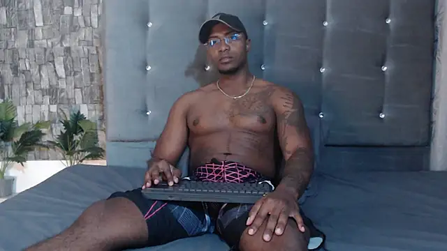 Snapshot of Joseephjackson chatting on June 25, 2:22 am Joseephjackson online show from June 25, 2:22 am