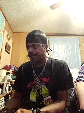 AwakendLoyal online show from May 28, 2:09 am