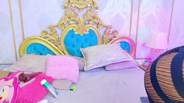 SalomeRestrepo online show from November 15, 5:49 am