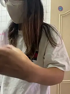 Snapshot of yourbootygirl chatting on November 23, 4:01 am yourbootygirl online show from November 23, 4:01 am