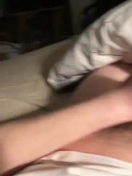 Snapshot of Jan4576 chatting on February 6, 6:29 am Jan4576 online show from February 6, 6:29 am