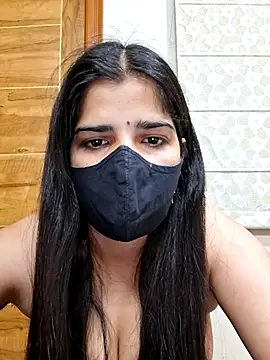 Snapshot of aaliya_bhattt chatting on November 3, 12:17 pm aaliya bhattt online show from November 3, 12:17 pm