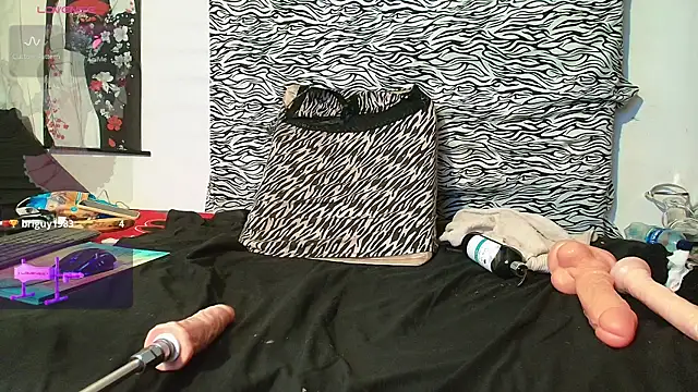 perla mature online show from February 28, 11:34 pm