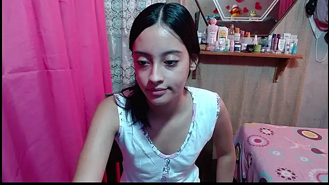 Lunawillis online show from March 13, 8:37 pm