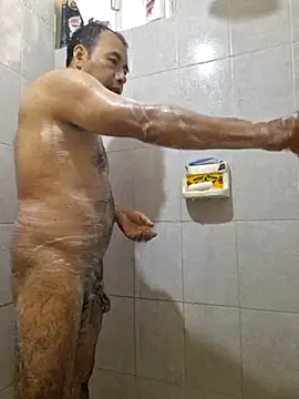 Snapshot of Piter1022 chatting on February 10, 10:09 pm Piter1022 online show from February 10, 10:09 pm