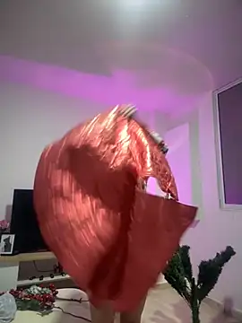 Snapshot of Gisell_Daniela1 chatting on December 3, 2:19 am Gisell Daniela1 online show from December 3, 2:19 am