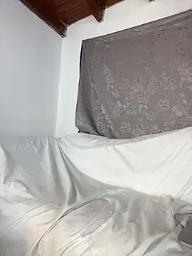 AndresSmith   online show from June 16, 8:22 pm