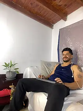 AndresSmith   online show from June 20, 12:03 am