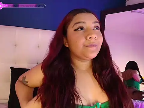 Snapshot of MeghanBurn chatting on September 18, 3:30 am MeghanBurn online show from September 18, 3:30 am