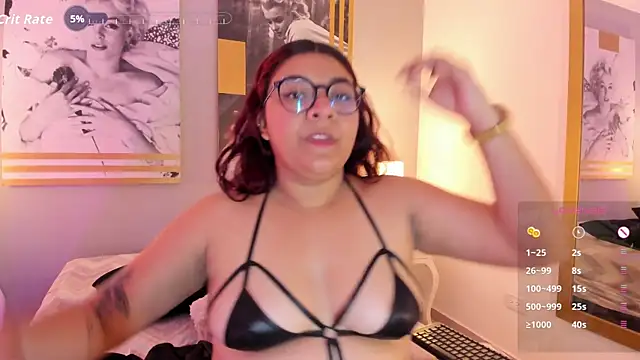 Snapshot of MeghanBurn chatting on October 1, 12:33 pm MeghanBurn online show from October 1, 12:33 pm