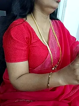 Snapshot of Deepthi_Mysore chatting on March 14, 1:13 pm Deepthi Mysore online show from March 14, 1:13 pm