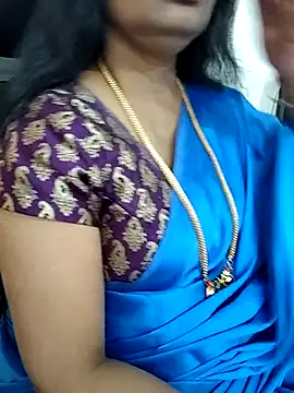 Snapshot of Deepthi_Mysore chatting on March 16, 1:49 am Deepthi Mysore online show from March 16, 1:49 am