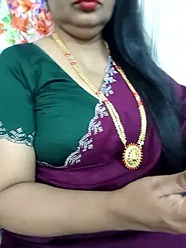 Snapshot of Deepthi_Mysore chatting on September 10, 8:47 am Deepthi Mysore online show from September 10, 8:47 am