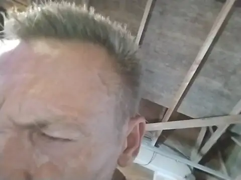 Snapshot of ed44435 chatting on August 7, 8:38 am ed44435 online show from August 7, 8:38 am