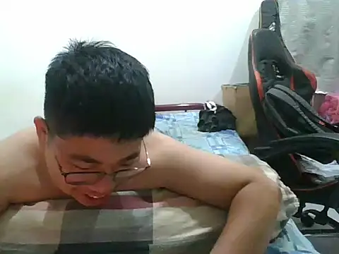 Snapshot of shyboymasturbation chatting on January 14, 4:29 pm shyboymasturbation online show from January 14, 4:29 pm