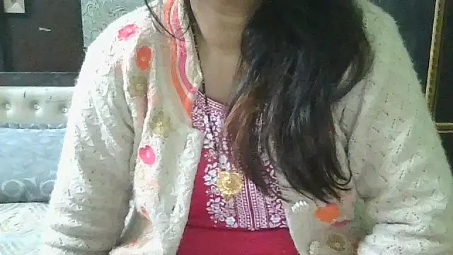 Snapshot of couplesuni chatting on December 1, 4:50 am couplesuni online show from December 1, 4:50 am