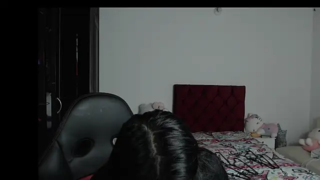 Snapshot of kayla_k18 chatting on January 11, 2:30 am kayla k18 online show from January 11, 2:30 am