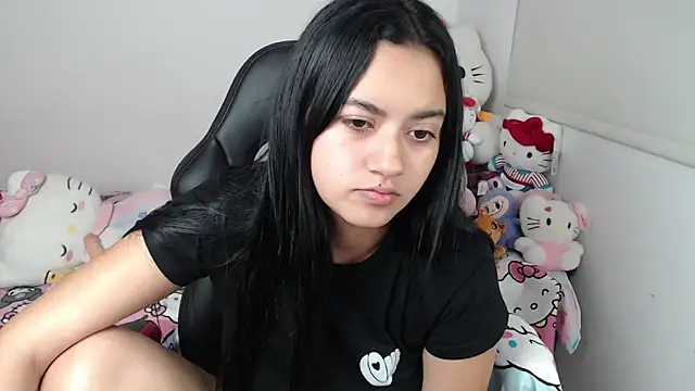 Snapshot of kayla_k18 chatting on June 22, 2:24 am kayla k18 online show from June 22, 2:24 am