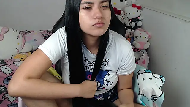 Snapshot of kayla_k18 chatting on June 26, 2:49 am kayla k18 online show from June 26, 2:49 am