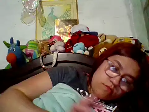 Snapshot of dafne19_ chatting on December 30, 5:48 am dafne19 online show from December 30, 5:48 am
