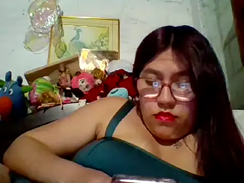 Snapshot of dafne19_ chatting on January 4, 4:12 am dafne19 online show from January 4, 4:12 am