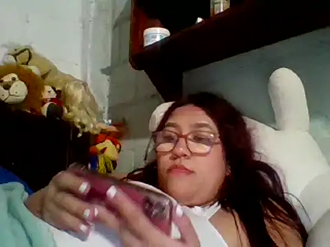 Snapshot of dafne19_ chatting on January 10, 7:14 am dafne19 online show from January 10, 7:14 am