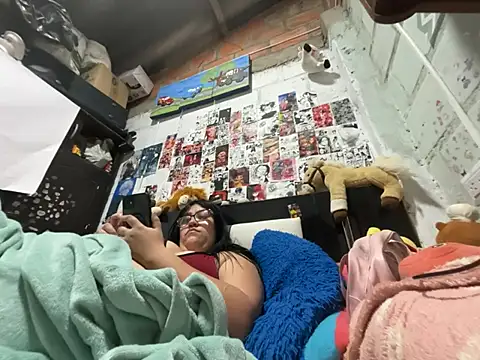 Snapshot of dafne19_ chatting on July 12, 11:07 pm dafne19 online show from July 12, 11:07 pm