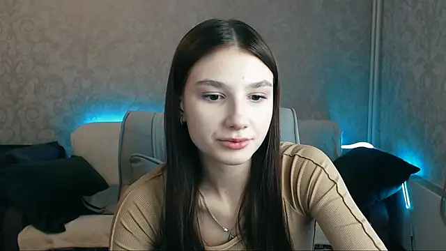 AnaHoney online show from February 7, 6:35 am