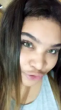 Snapshot of ambarlennoix chatting on December 29, 6:24 am ambarlennoix online show from December 29, 6:24 am