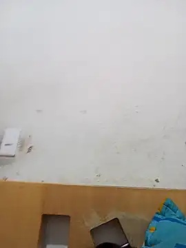 Snapshot of ambarlennoix chatting on January 23, 5:45 am ambarlennoix online show from January 23, 5:45 am