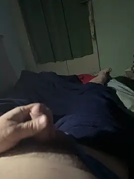 Snapshot of VerylittleDICK11 chatting on October 2, 8:05 pm VerylittleDICK11 online show from October 2, 8:05 pm