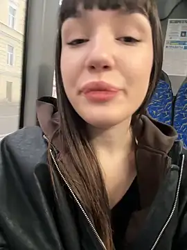 Snapshot of Sophie_Avory chatting on December 3, 8:05 am Sophie Avory online show from December 3, 8:05 am