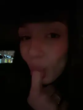 Snapshot of Sophie_Avory chatting on December 7, 7:10 pm Sophie Avory online show from December 7, 7:10 pm