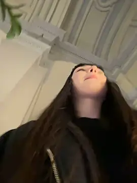 Snapshot of Sophie_Avory chatting on December 9, 6:14 pm Sophie Avory online show from December 9, 6:14 pm