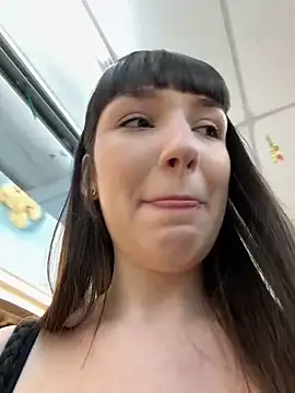 Snapshot of Sophie_Avory chatting on December 16, 12:48 am Sophie Avory online show from December 16, 12:48 am