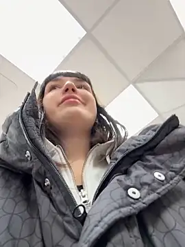 Snapshot of Sophie_Avory chatting on February 9, 12:52 pm Sophie Avory online show from February 9, 12:52 pm