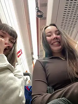 Snapshot of Sophie_Avory chatting on February 16, 8:11 pm Sophie Avory online show from February 16, 8:11 pm