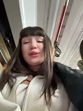 Snapshot of Sophie_Avory chatting on February 27, 8:53 pm Sophie Avory online show from February 27, 8:53 pm