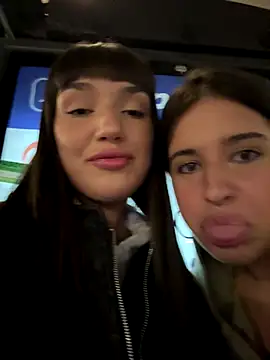 Snapshot of Sophie_Avory chatting on October 1, 5:30 pm Sophie Avory online show from October 1, 5:30 pm