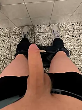 geilehecke1 online show from February 11, 8:26 am