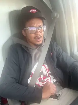 demonpt3 online show from December 18, 2:56 pm