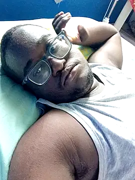 Snapshot of Jeanlaurent972 chatting on March 16, 1:49 pm Jeanlaurent972 online show from March 16, 1:49 pm